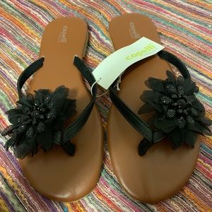 Capelli New York Brown / Black Flower Flip Flops